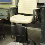 883 6271 BARBER CHAIR